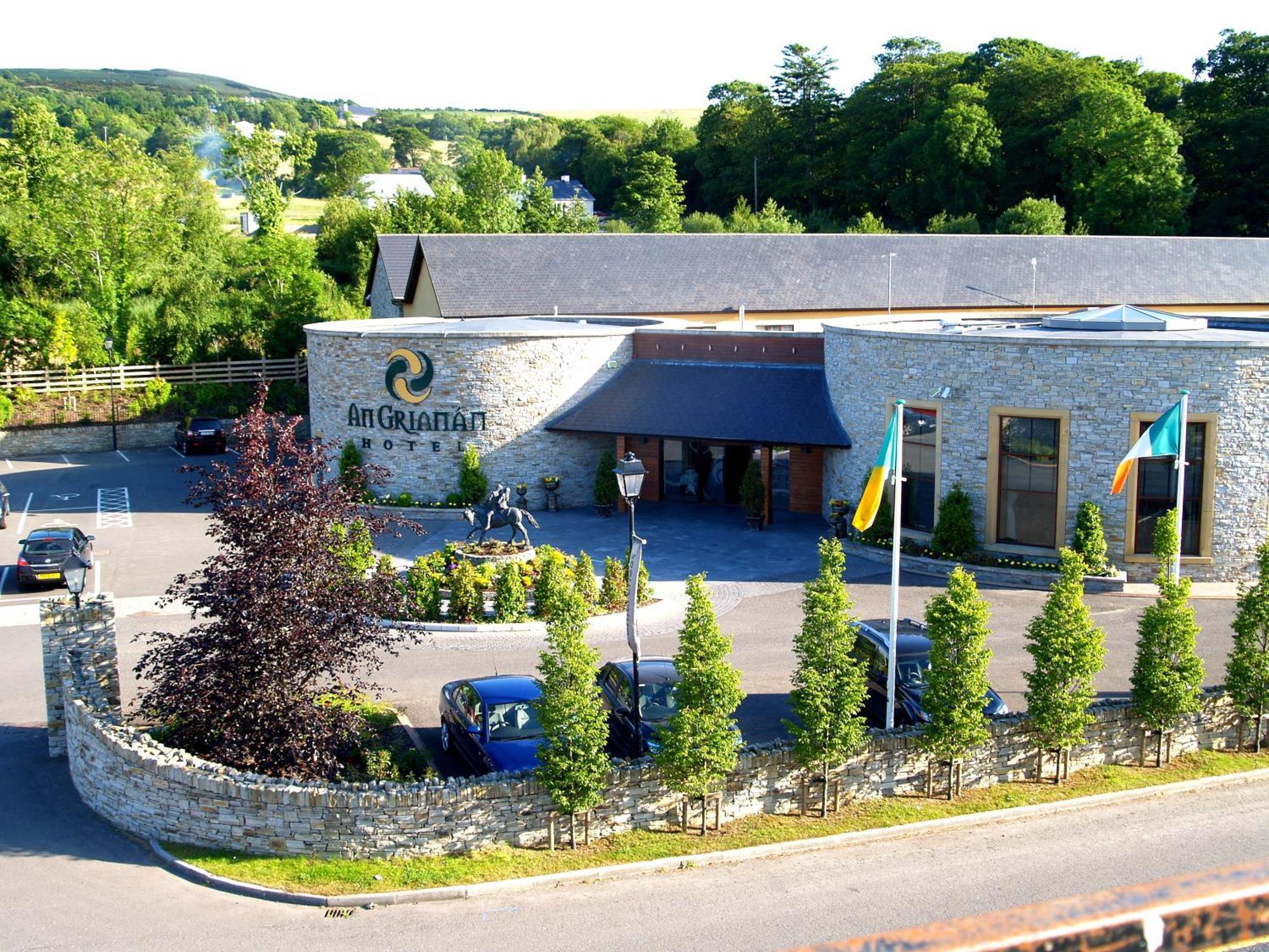 An Grianan Hotel Burt Exterior foto