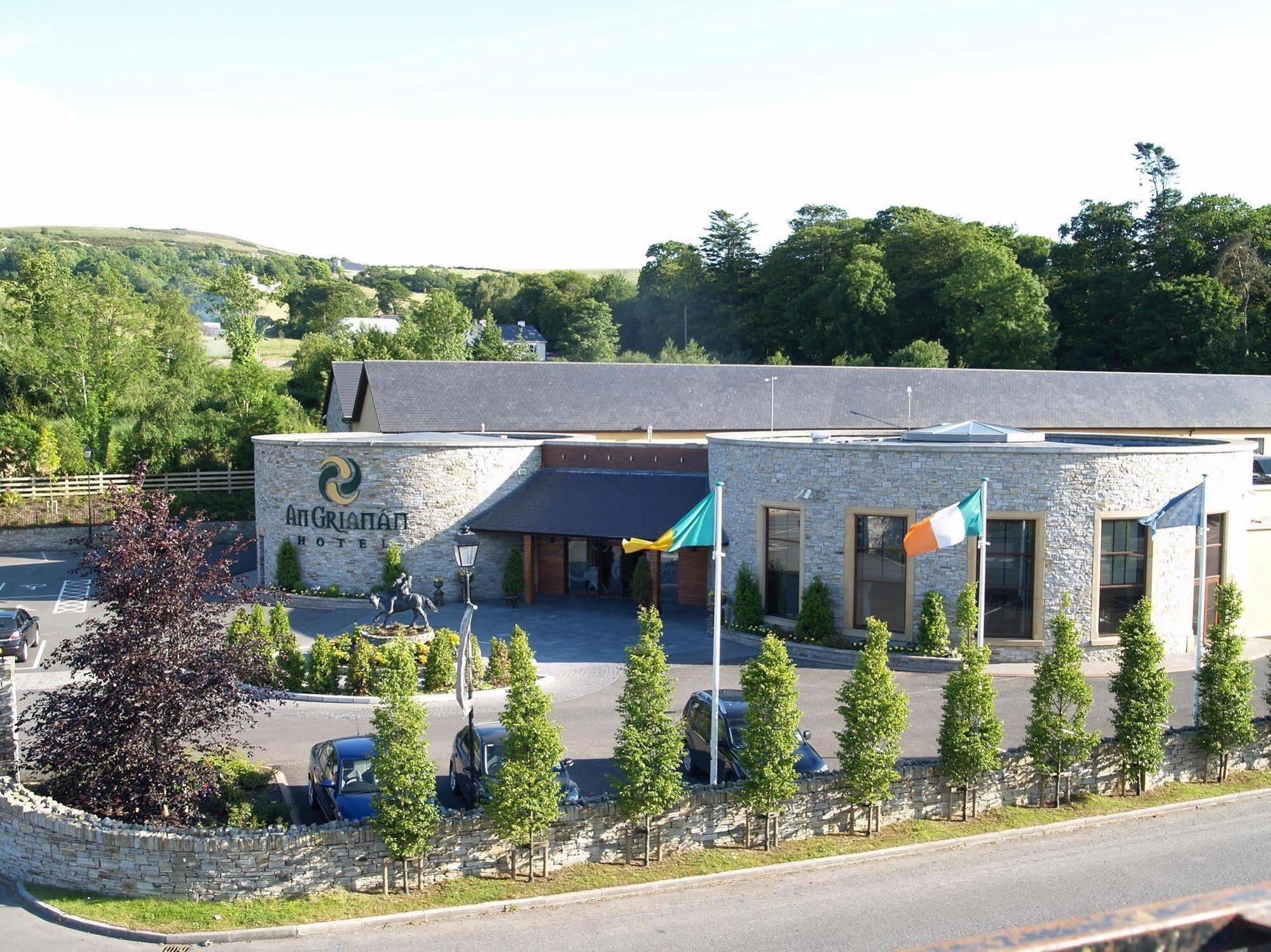 An Grianan Hotel Burt Exterior foto